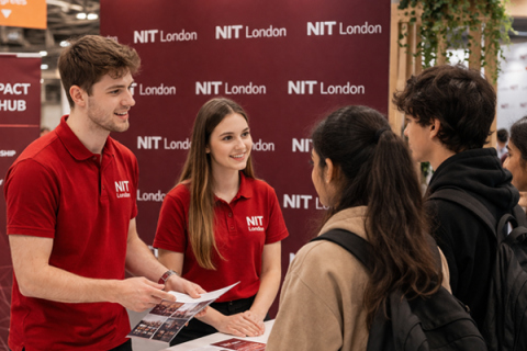 How Level 4 & 5 Diplomas Make Your British Bachelor’s Degree More Economical (Save Up to 60%)